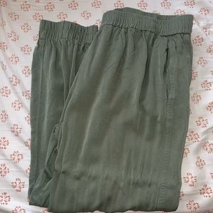 Size XL Olive Green Jogger Pants